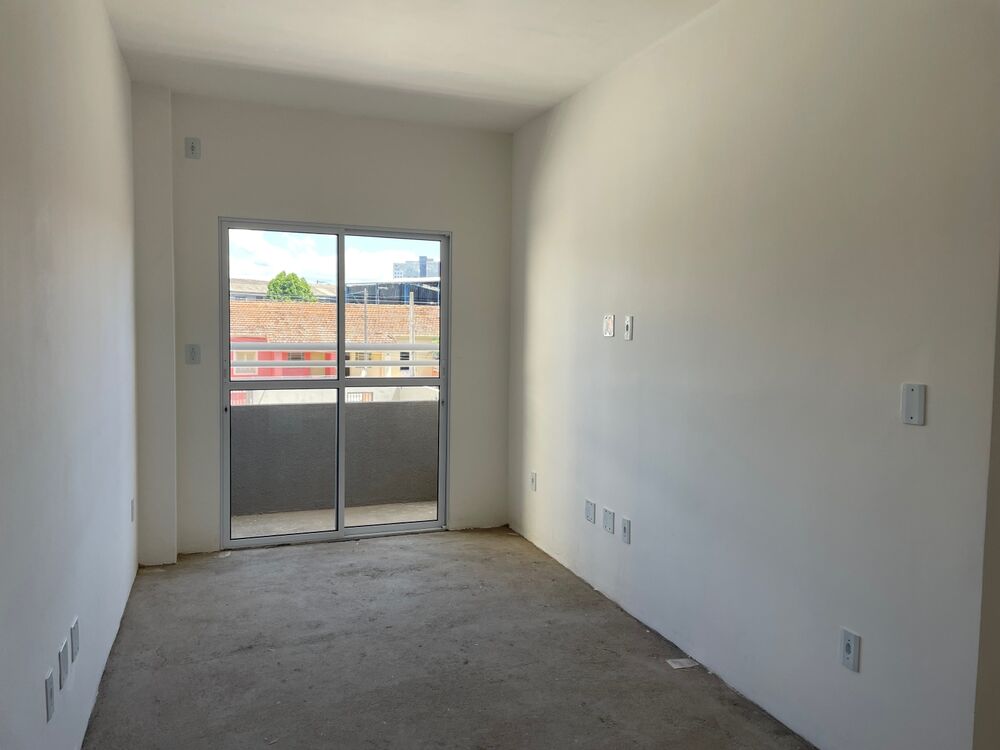Apartamento à venda com 2 quartos, 61m² - Foto 1