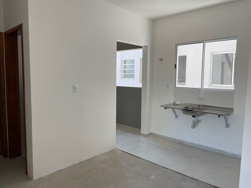 Apartamento à venda com 2 quartos, 61m² - Foto 2