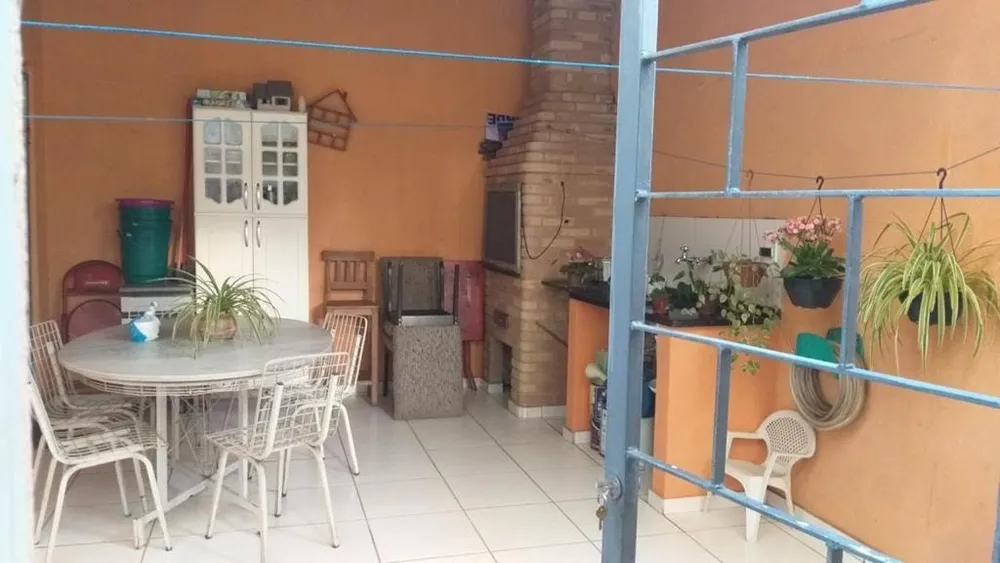 Casa, 3 quartos, 250 m² - Foto 3