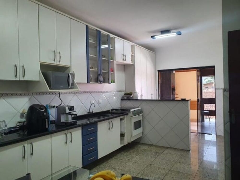 Sobrado, 3 quartos, 236 m² - Foto 3