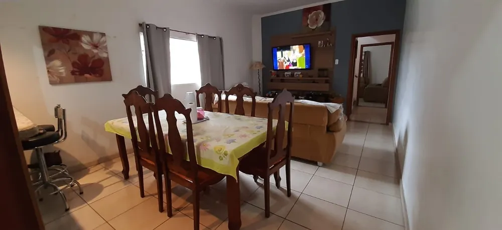 Sobrado, 3 quartos, 200 m² - Foto 1