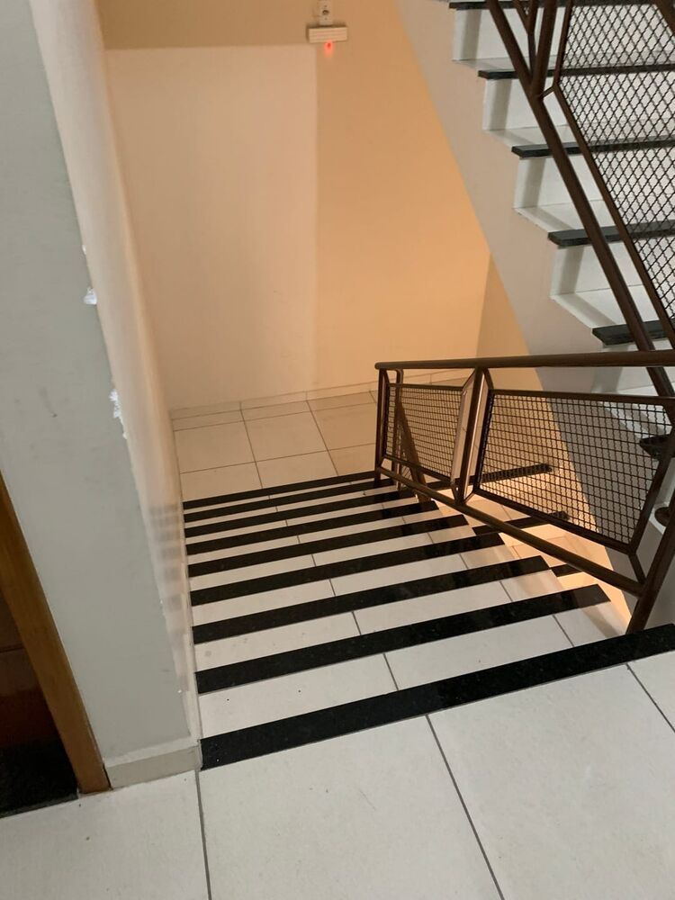 Apartamento para alugar com 2 quartos, 64m² - Foto 5