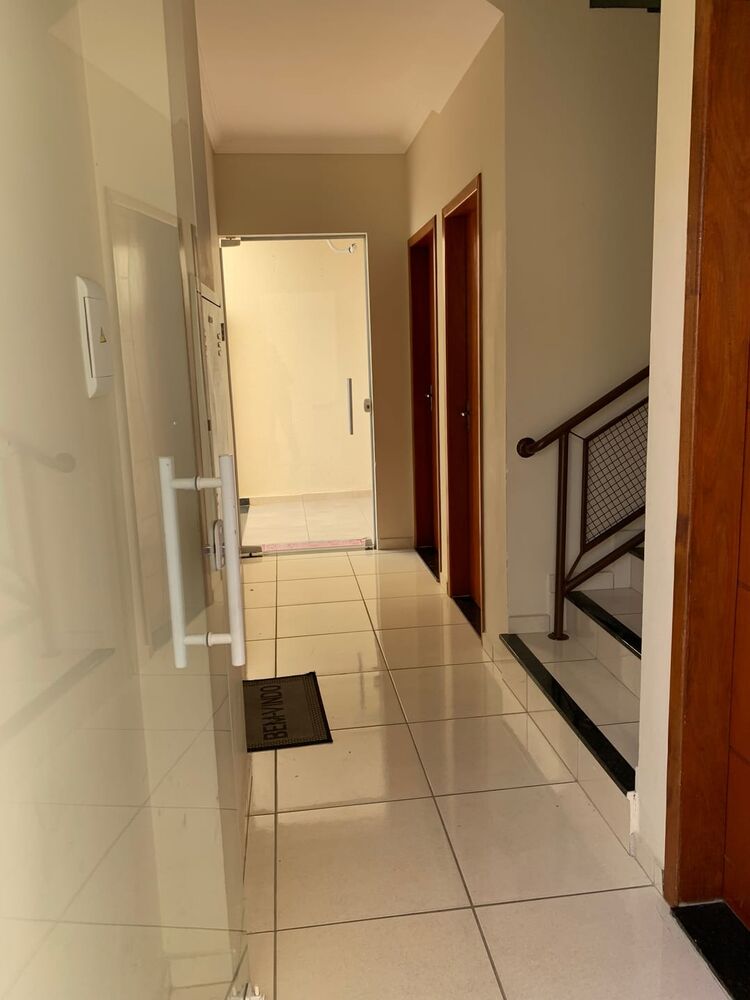 Apartamento para alugar com 2 quartos, 64m² - Foto 3
