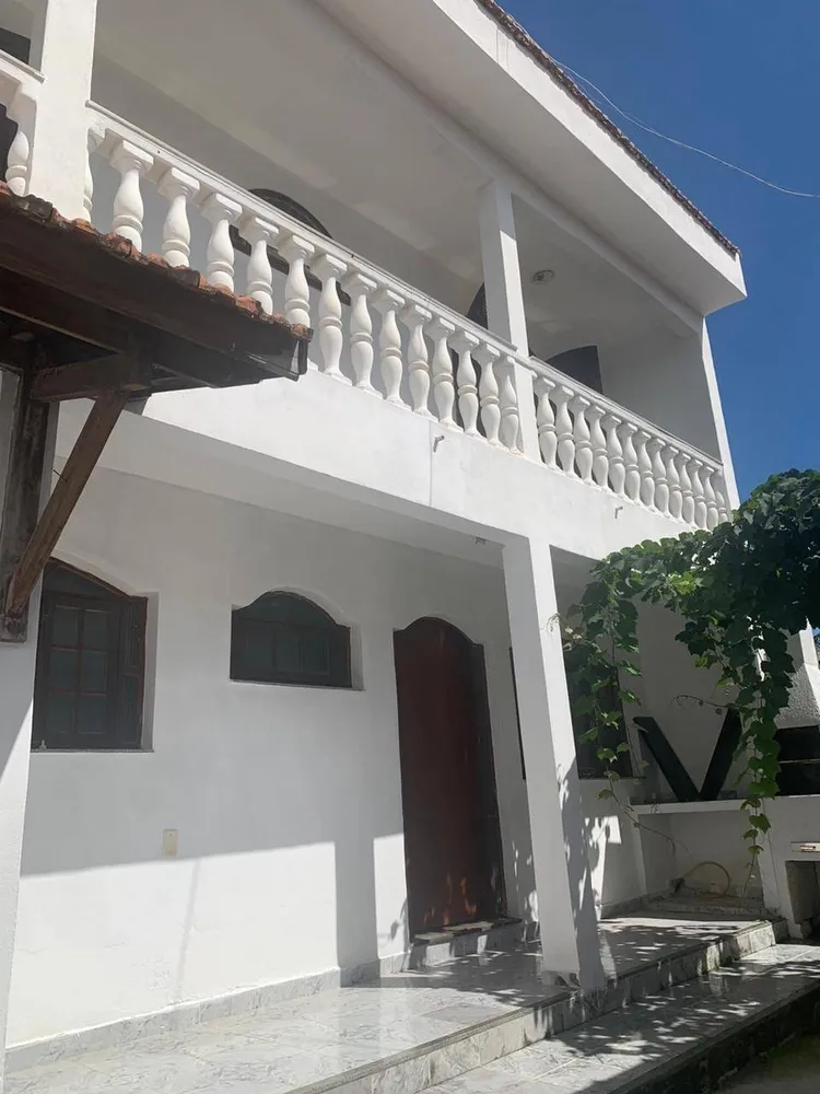 Casa, 5 quartos, 200 m² - Foto 1
