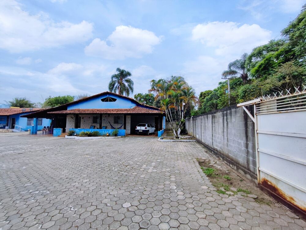 Chácara à venda com 2 quartos, 2700m² - Foto 5