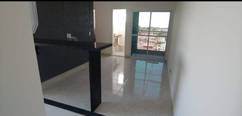 Apartamento à venda com 2 quartos, 60m² - Foto 2