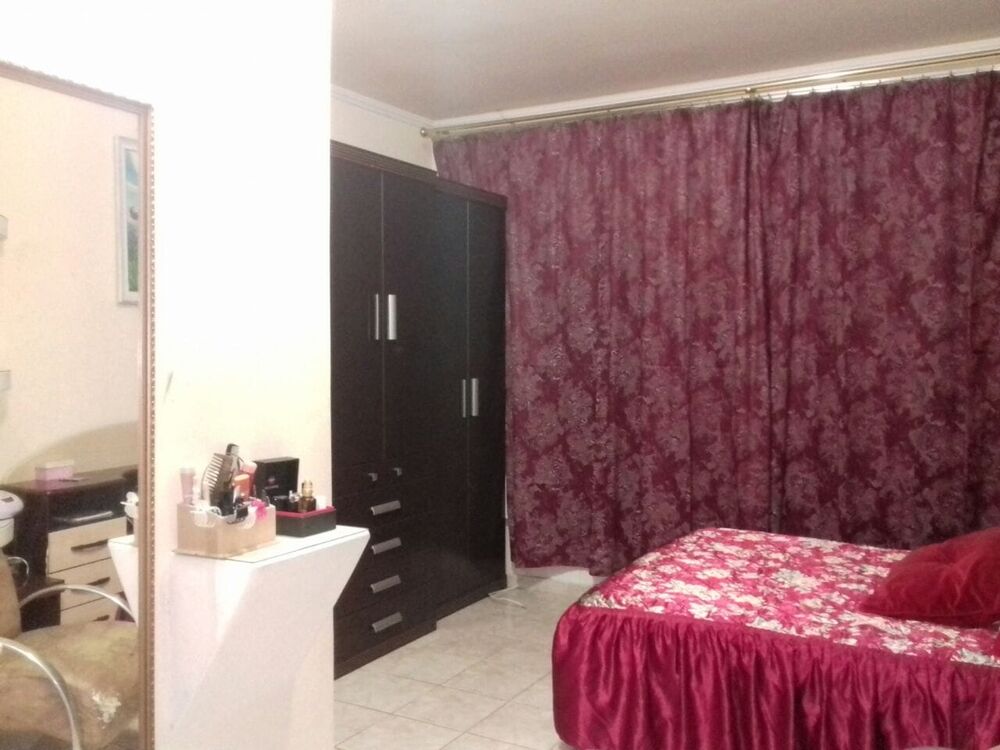 Casa, 3 quartos, 210 m² - Foto 2