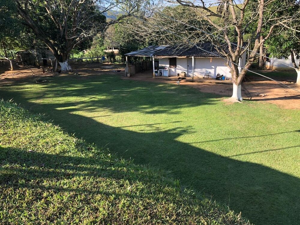 Sítio à venda com 3 quartos, 110000m² - Foto 1