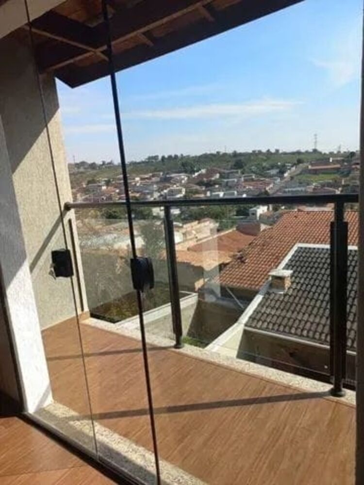 Casa, 4 quartos, 140 m² - Foto 1