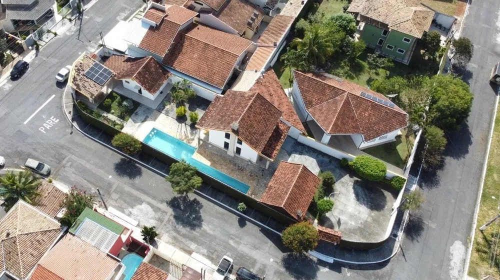 Casa, 2 quartos, 330 m² - Foto 1