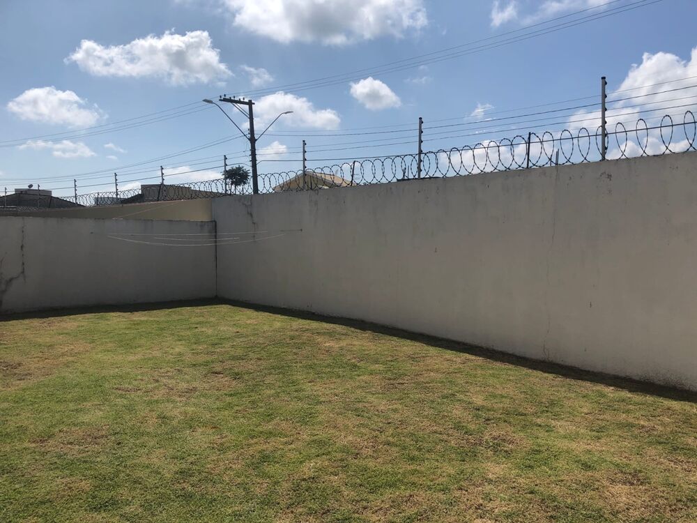 Casa de Condomínio para alugar com 3 quartos, 164m² - Foto 4
