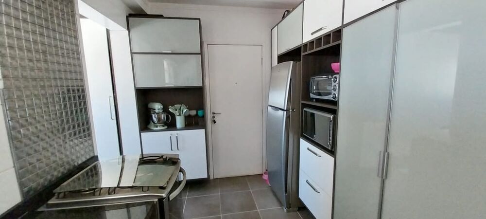 Apartamento à venda com 3 quartos, 110m² - Foto 12