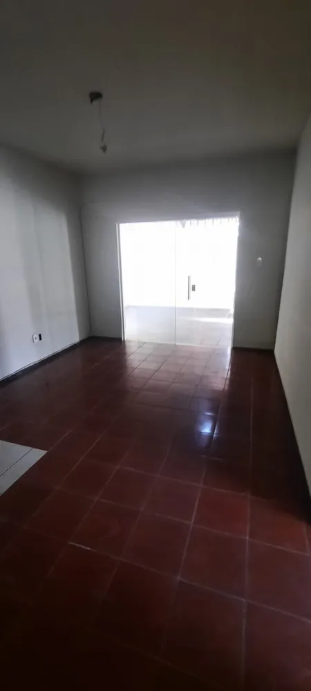 Casa, 3 quartos, 200 m² - Foto 4
