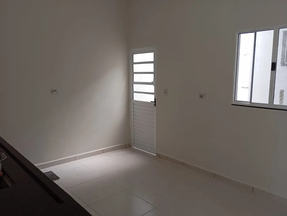Casa, 2 quartos, 78 m² - Foto 1