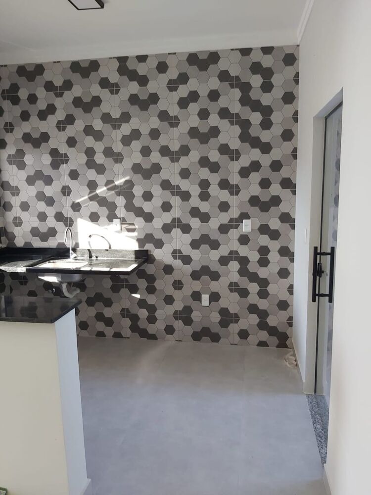 Casa à venda com 2 quartos, 68m² - Foto 7