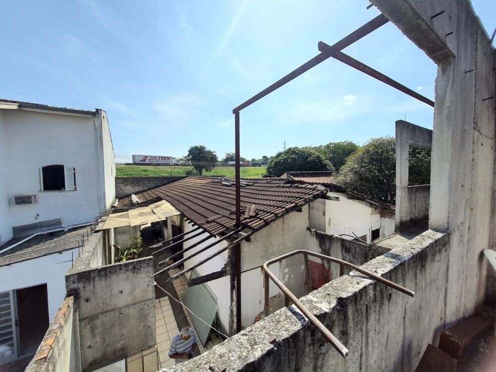 Casa, 7 quartos, 300 m² - Foto 3