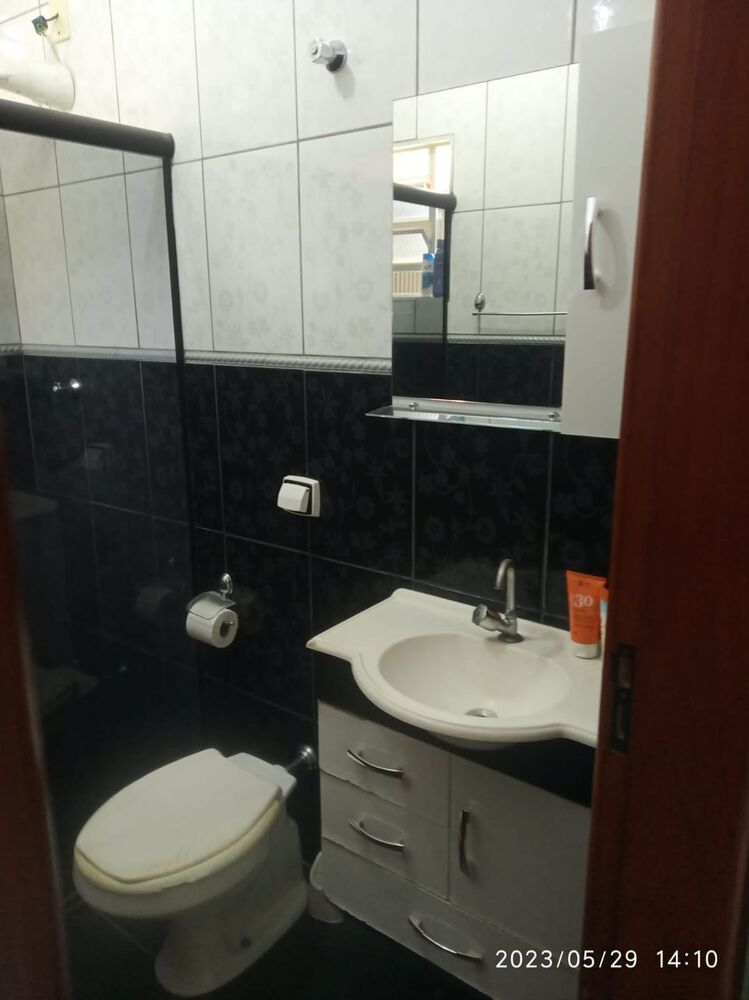 Casa à venda com 2 quartos, 103m² - Foto 11