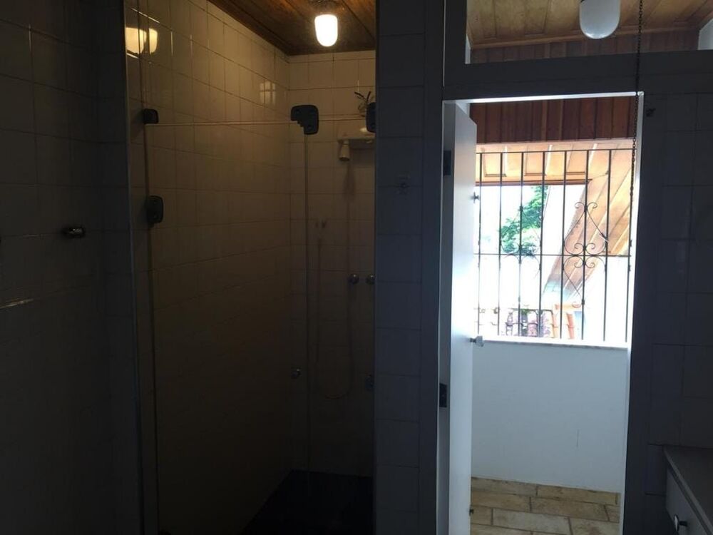 Sobrado à venda com 3 quartos, 267m² - Foto 1