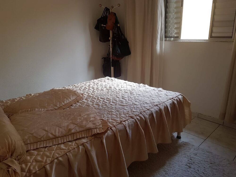 Casa à venda com 3 quartos, 100m² - Foto 4