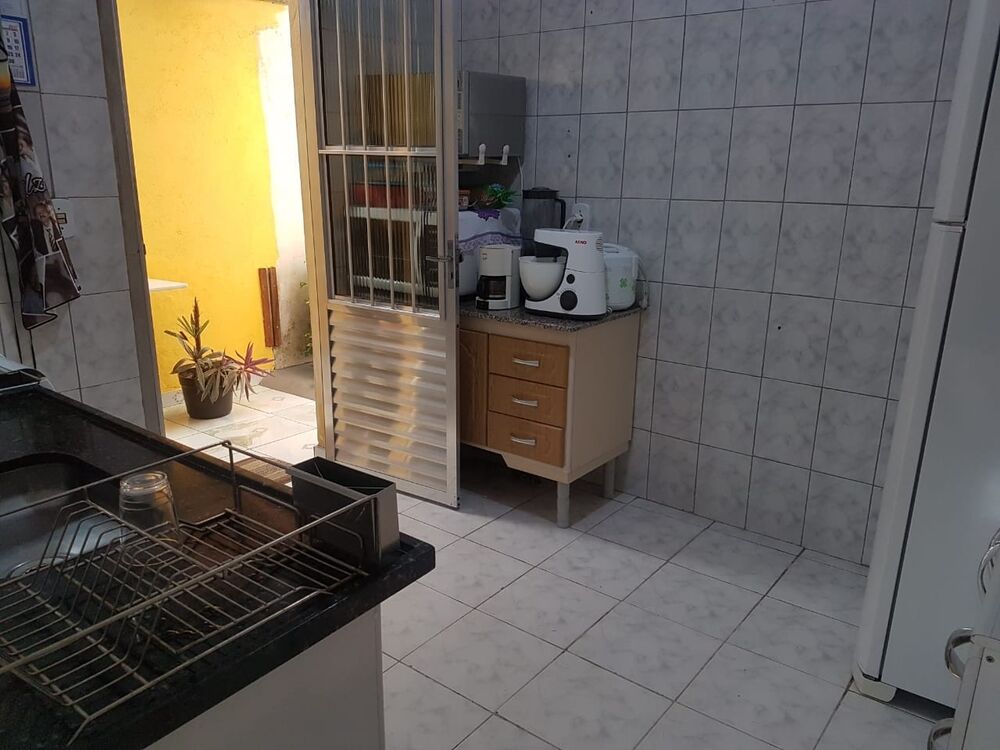 Casa à venda com 3 quartos, 100m² - Foto 7