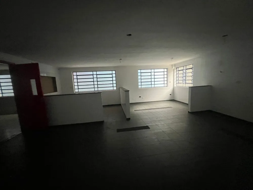 Prédio Inteiro, 1951 m² - Foto 1