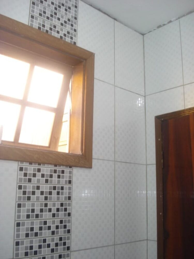 Casa, 3 quartos, 218 m² - Foto 2