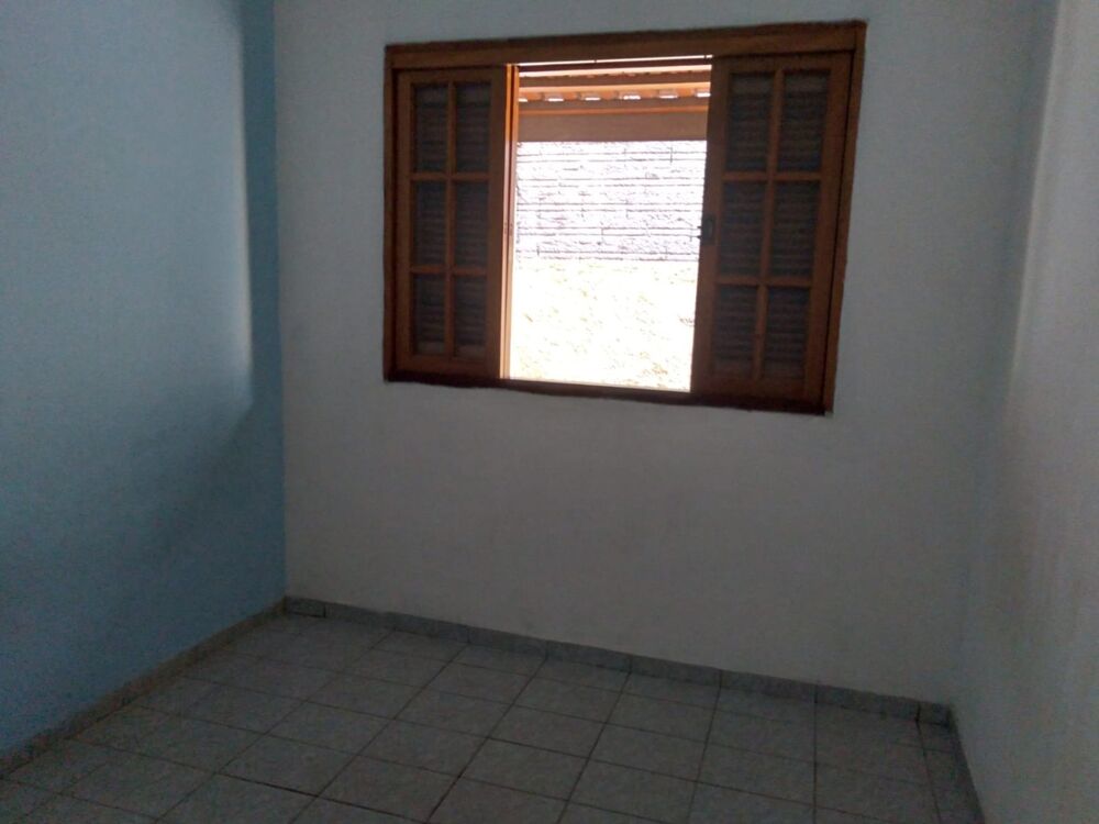Casa à venda com 4 quartos, 165m² - Foto 18