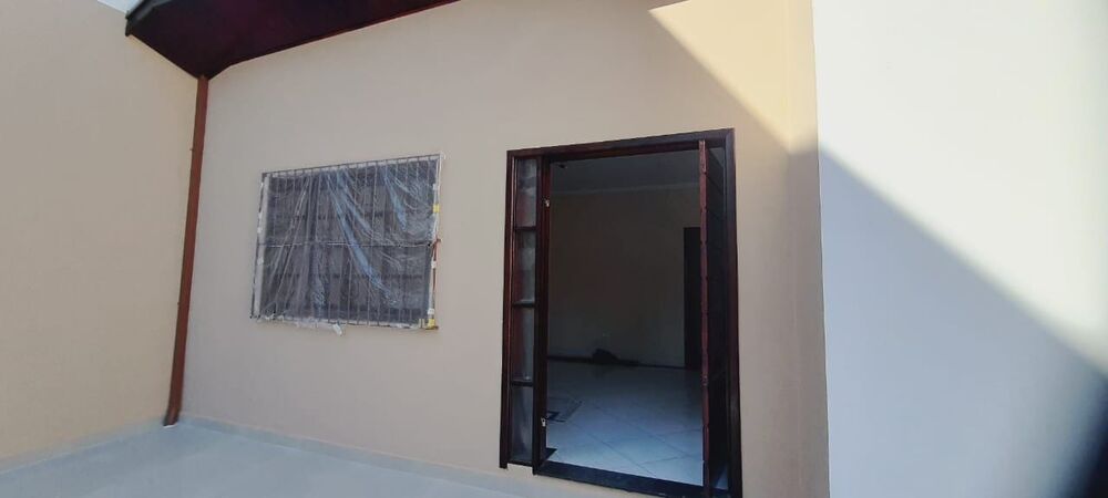 Casa à venda com 4 quartos, 170m² - Foto 1
