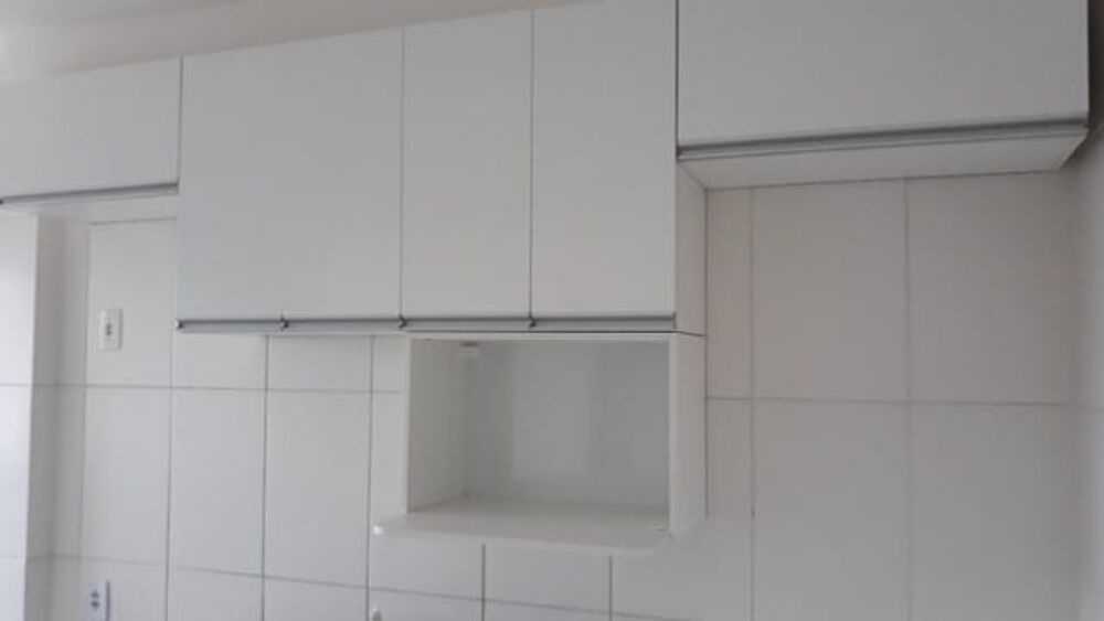 Apartamento à venda com 2 quartos, 63m² - Foto 2