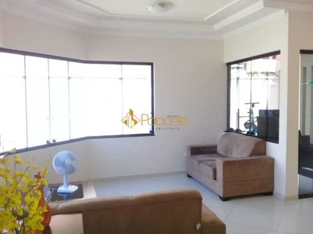 Casa à venda com 3 quartos, 230m² - Foto 9