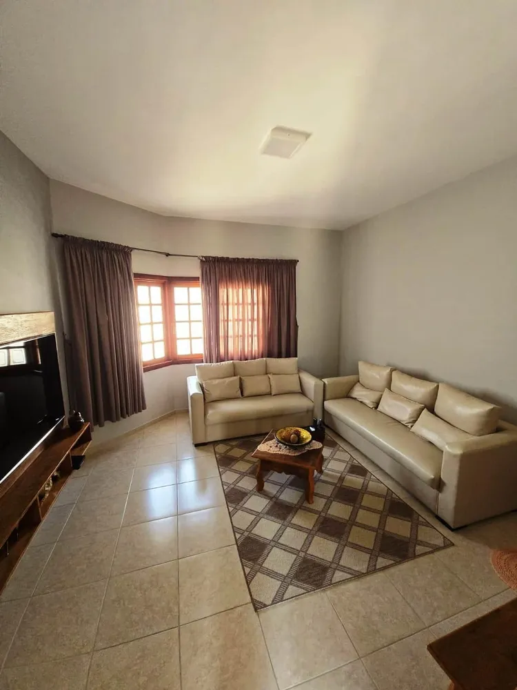 Casa, 2 quartos, 168 m² - Foto 2