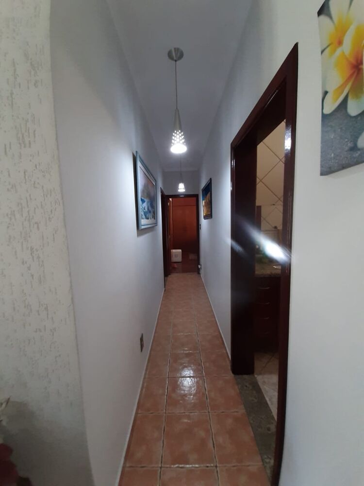 Casa, 3 quartos, 237 m² - Foto 1