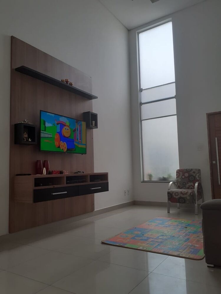 Casa de Condomínio à venda com 3 quartos, 180m² - Foto 4