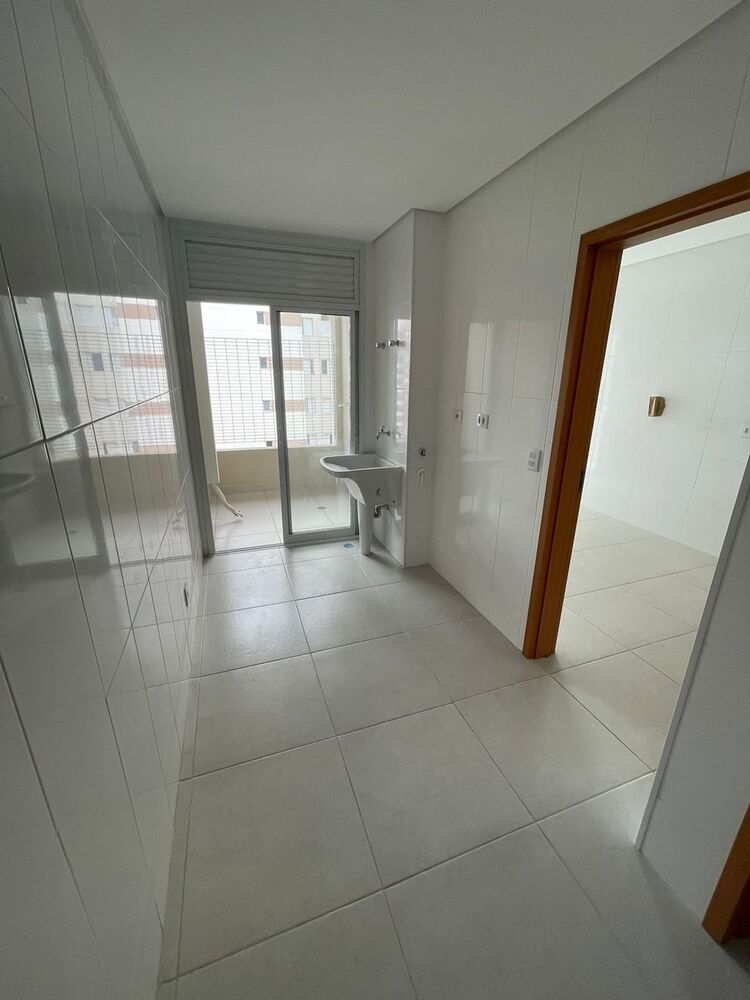 Apartamento, 3 quartos, 155 m² - Foto 1