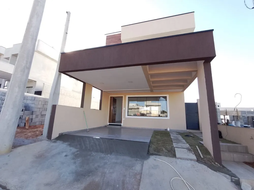 Sobrado, 3 quartos, 176 m² - Foto 1
