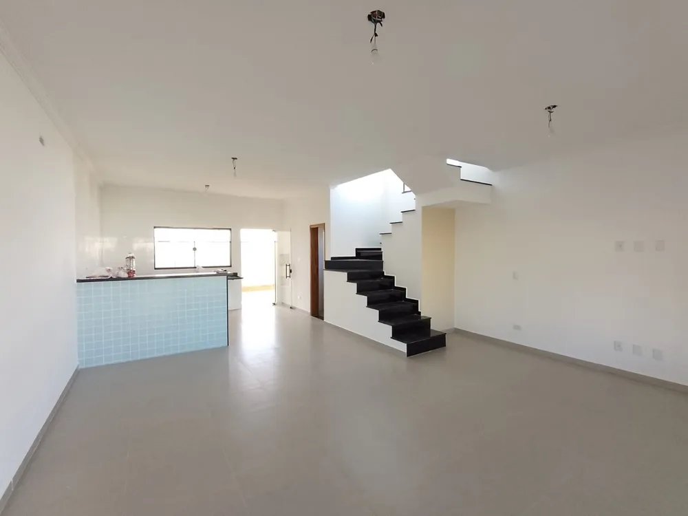 Sobrado, 3 quartos, 176 m² - Foto 2