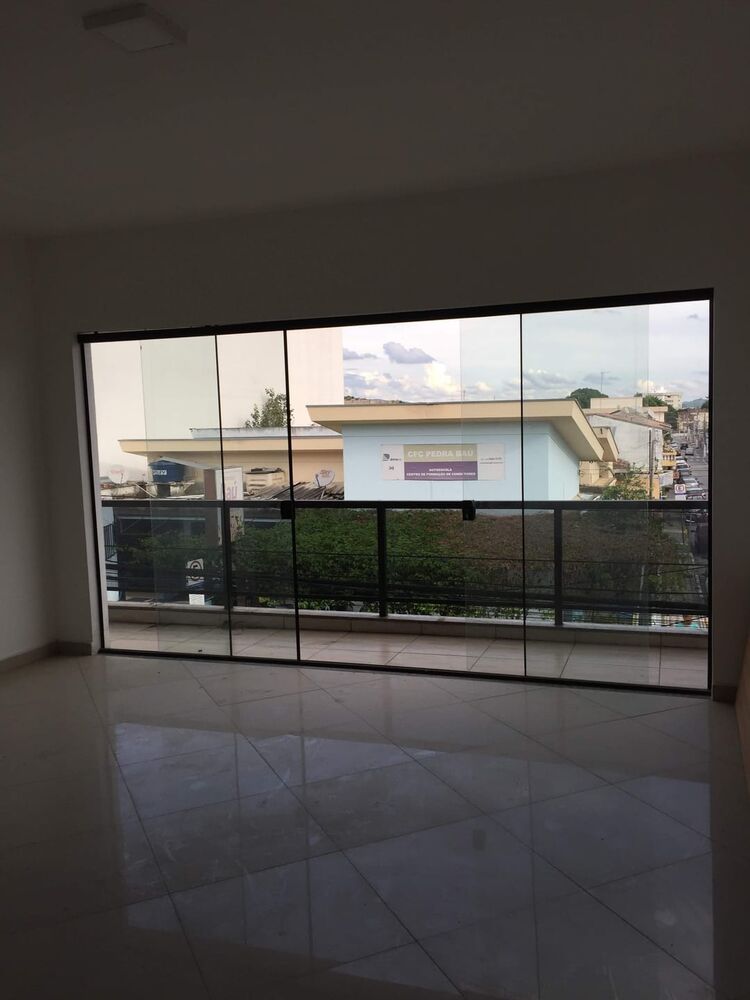 Apartamento para alugar com 3 quartos, 78m² - Foto 2