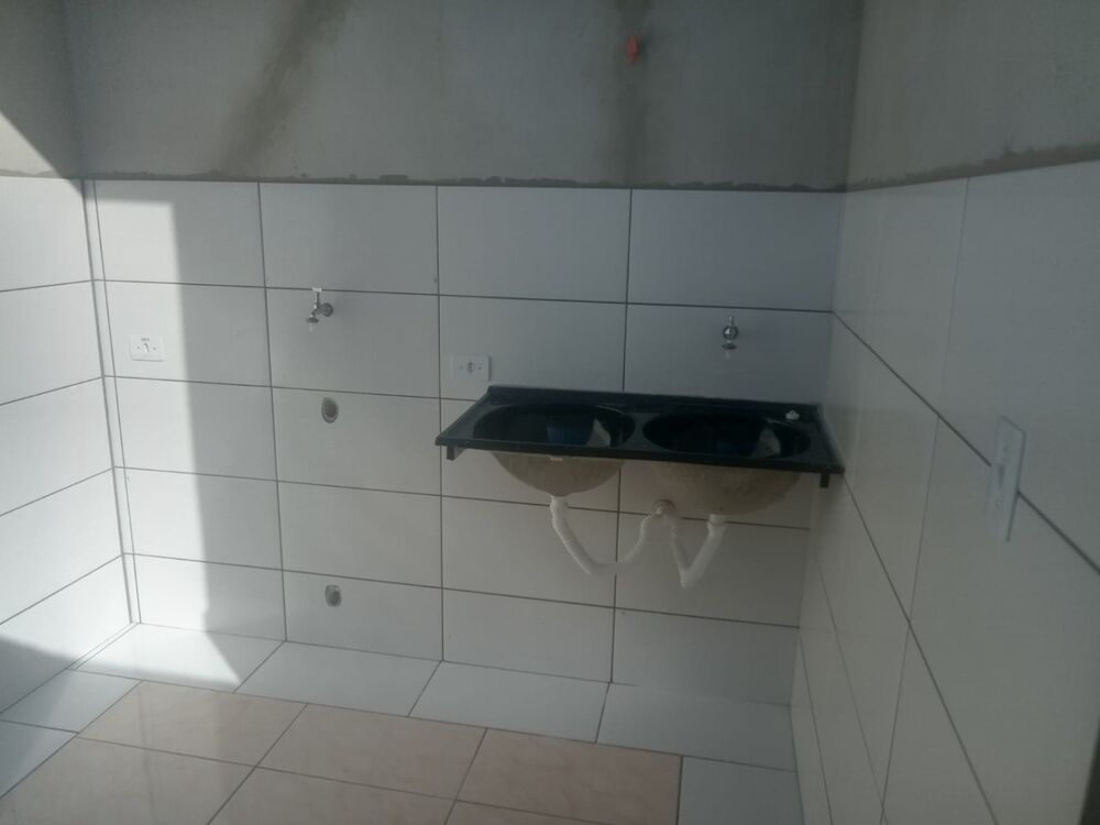 Casa à venda com 2 quartos, 65m² - Foto 10