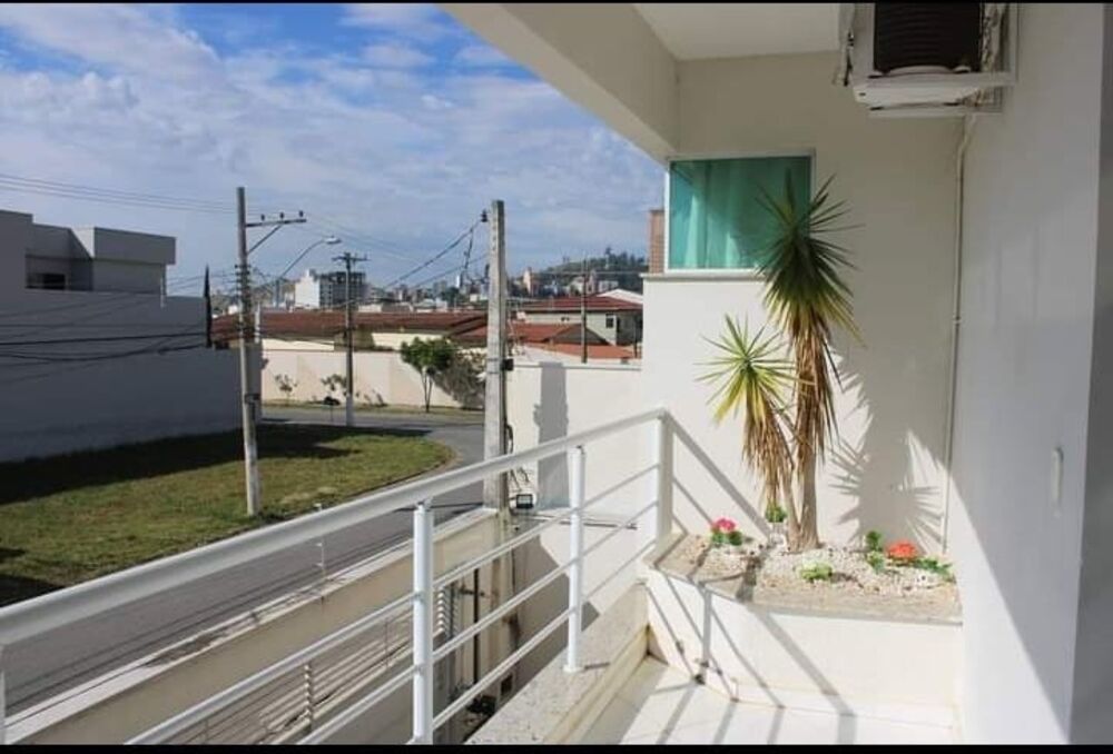 Sobrado, 3 quartos, 288 m² - Foto 3