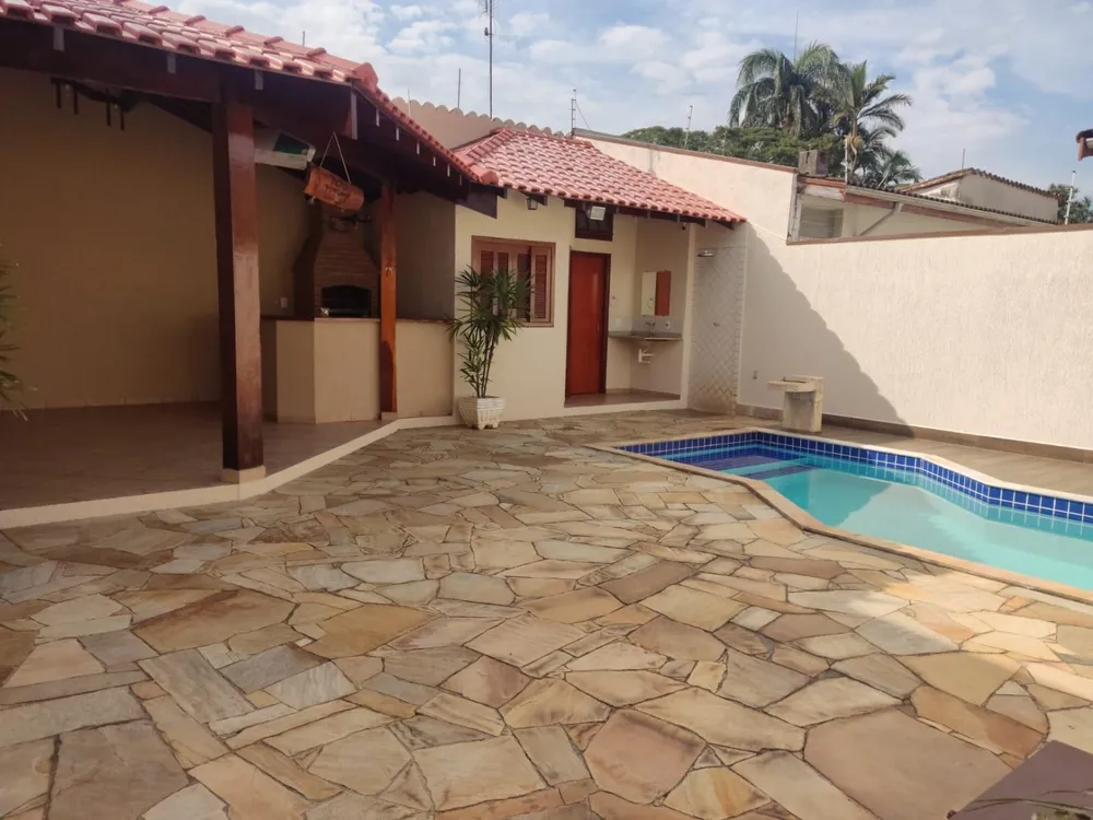 Casa, 3 quartos, 175 m² - Foto 1