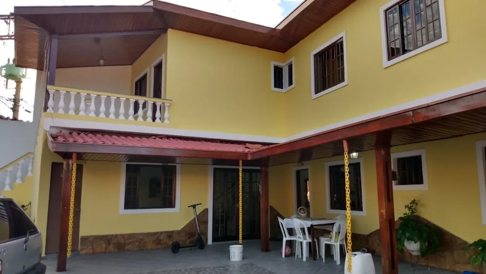 Sobrado, 4 quartos, 250 m² - Foto 1