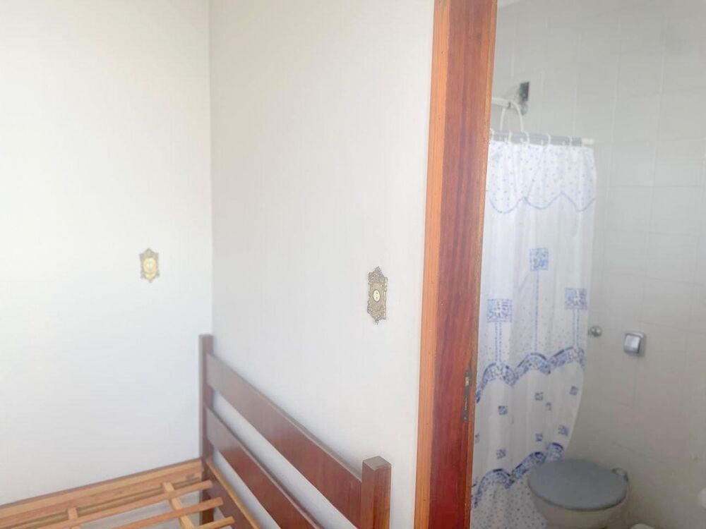 Casa à venda com 3 quartos, 200m² - Foto 7