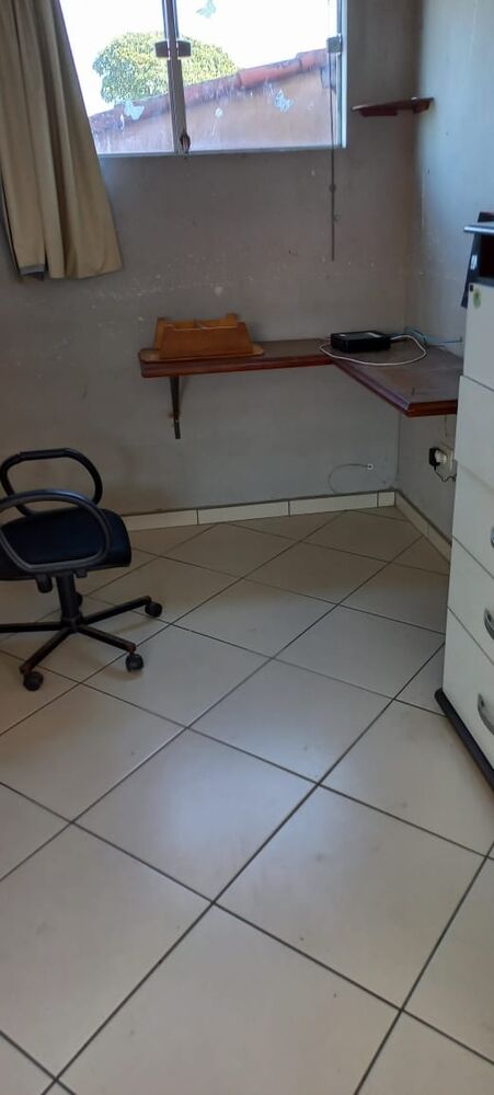 Sobrado à venda com 5 quartos, 310m² - Foto 3