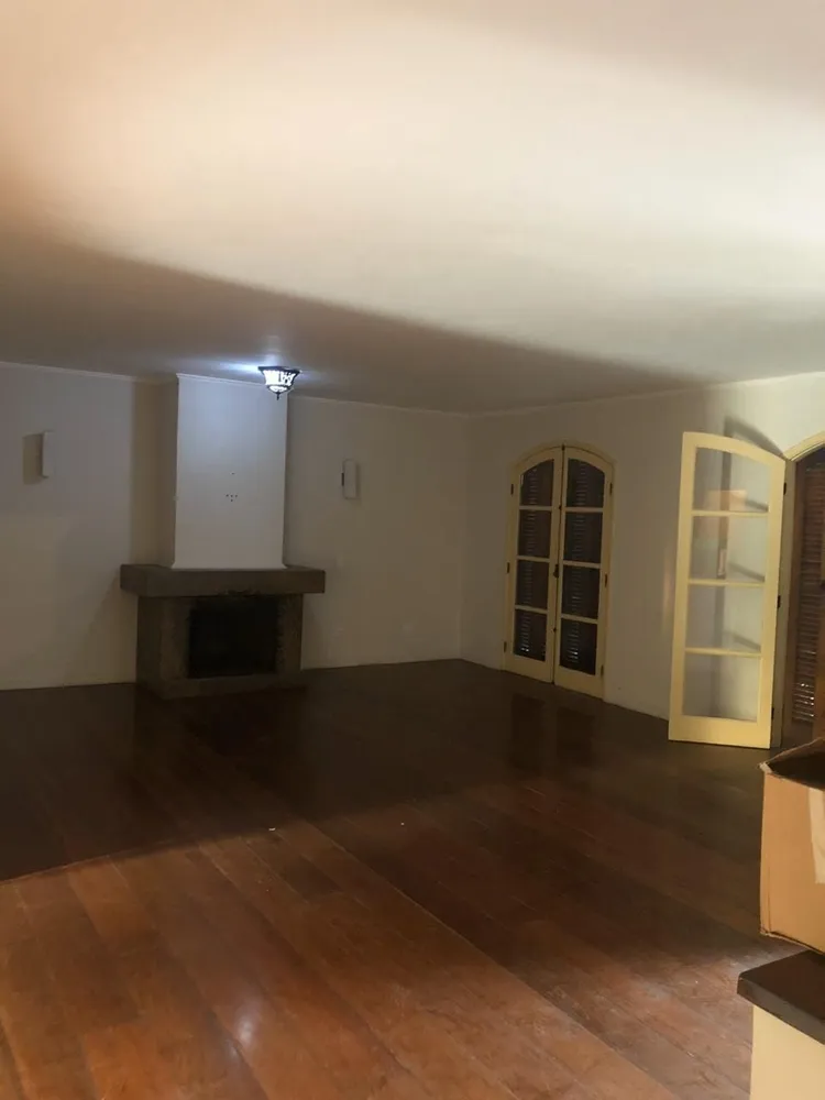 Casa, 3 quartos, 380 m² - Foto 1