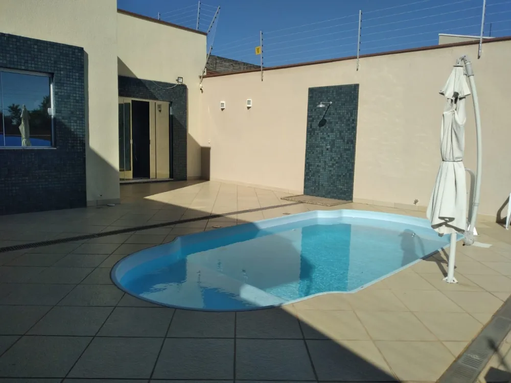 Casa, 3 quartos, 124 m² - Foto 1