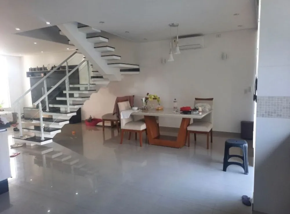 Casa, 3 quartos, 194 m² - Foto 4