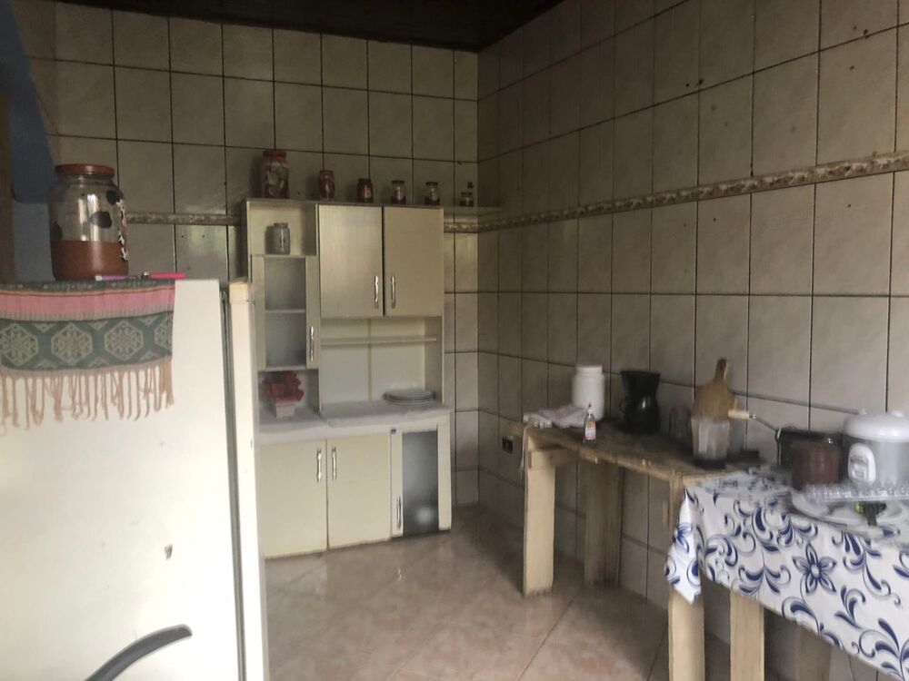 Casa à venda com 3 quartos, 90m² - Foto 3