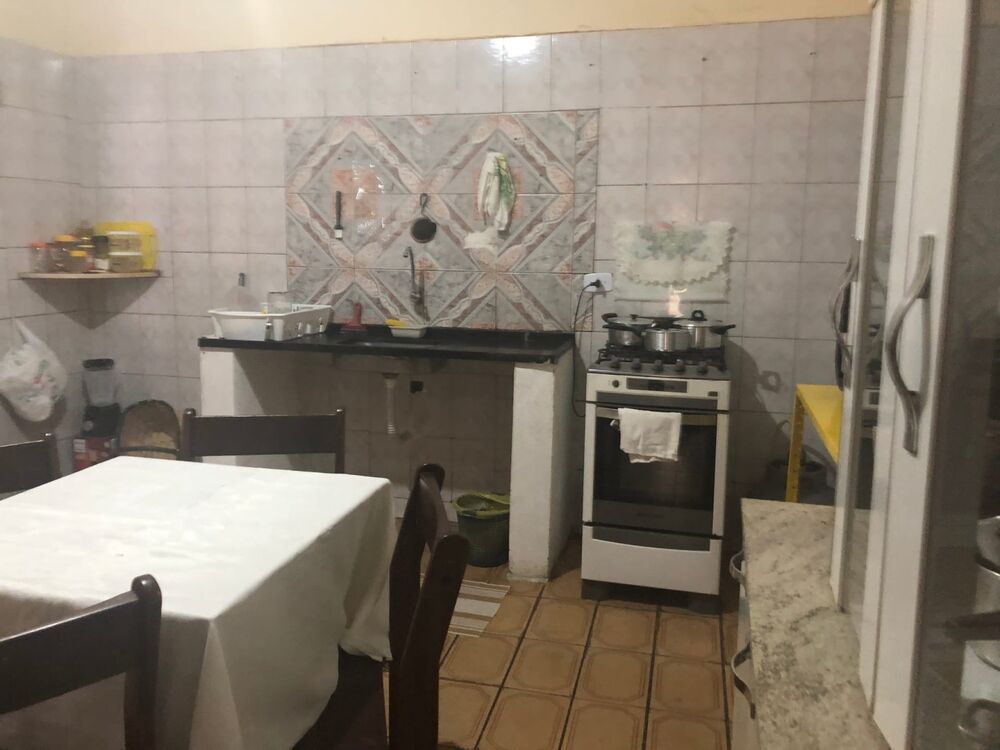 Casa à venda com 3 quartos, 90m² - Foto 9