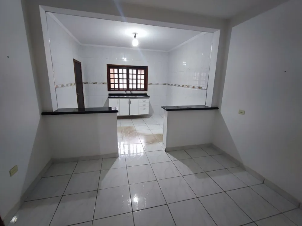 Sobrado, 3 quartos, 200 m² - Foto 4