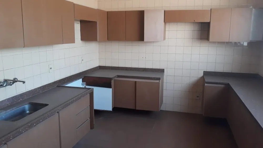 Sobrado, 4 quartos, 374 m² - Foto 4